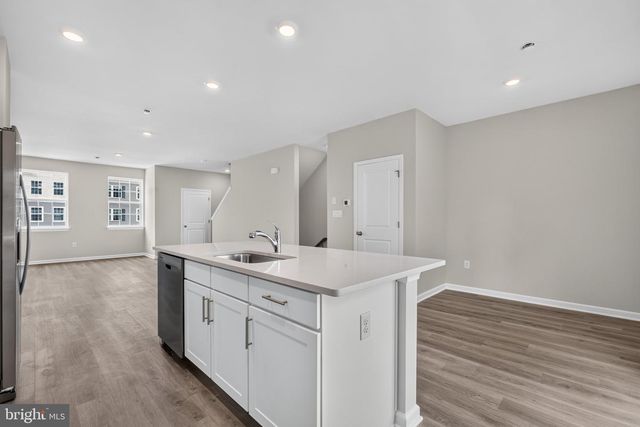 149 ESSEX DR, Sicklerville, NJ 08081