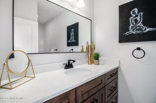 3688 Turtle Creek Drive, Perrysburg, OH 43551