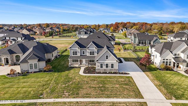 3688 Turtle Creek Drive, Perrysburg, OH 43551