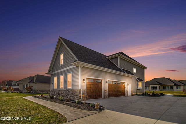 3688 Turtle Creek Drive, Perrysburg, OH 43551