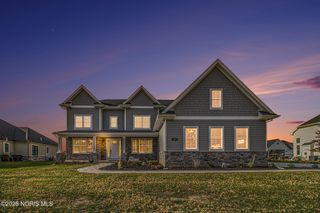 3688 Turtle Creek Drive, Perrysburg, OH 43551