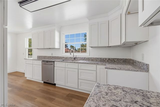 1407 Keuper Boulevard NE, Massillon, OH 44646