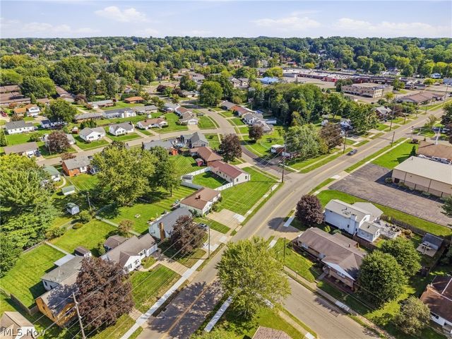 1407 Keuper Boulevard NE, Massillon, OH 44646