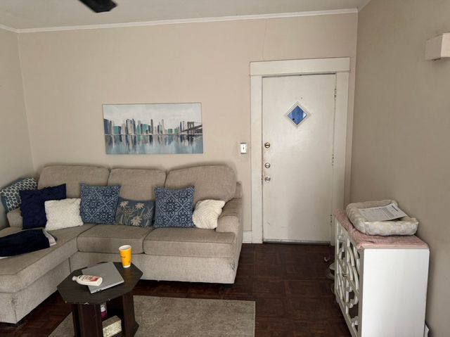 4827 Tremont Street, Dallas, TX 75246