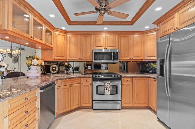 2731 NE 14th Street Causeway 923, Pompano Beach, FL 33062