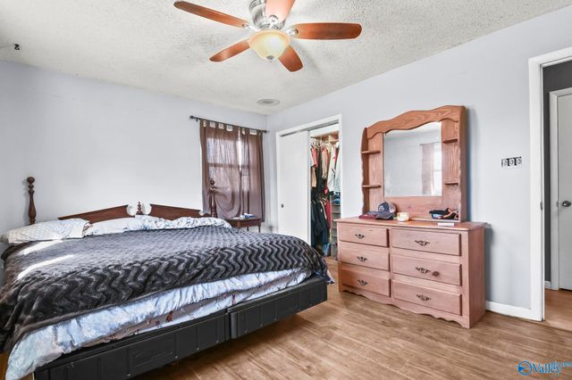 128 Hillside Drive, Huntsville, AL 35811