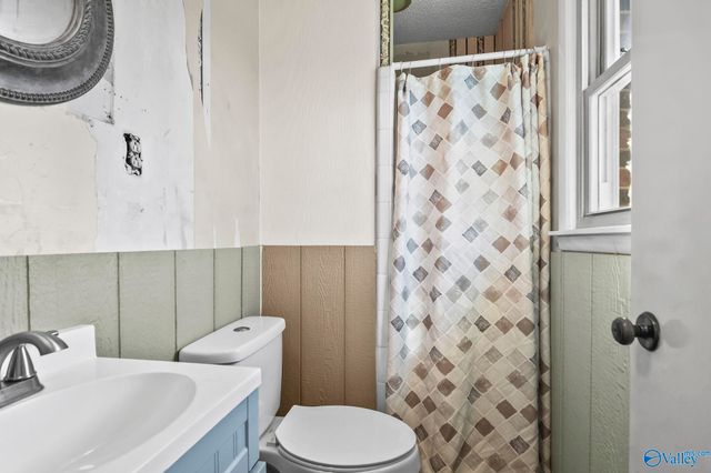 128 Hillside Drive, Huntsville, AL 35811