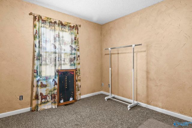 128 Hillside Drive, Huntsville, AL 35811