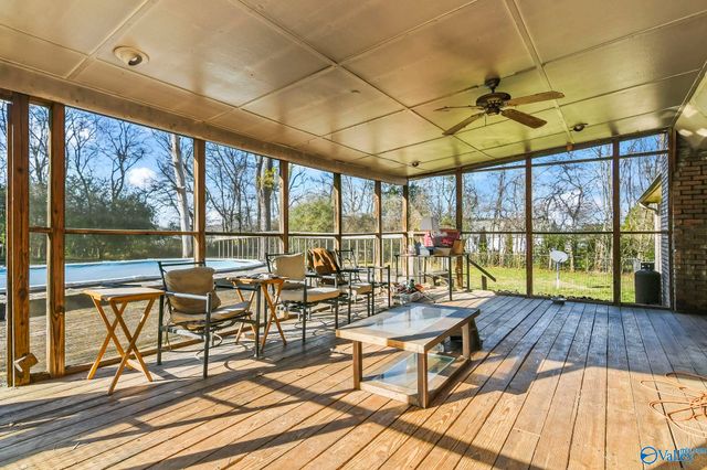 128 Hillside Drive, Huntsville, AL 35811