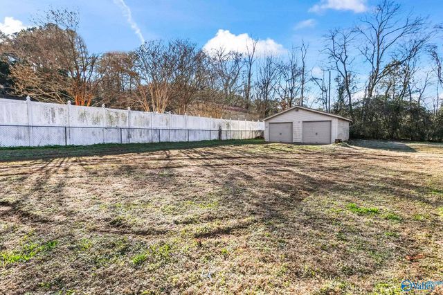 128 Hillside Drive, Huntsville, AL 35811