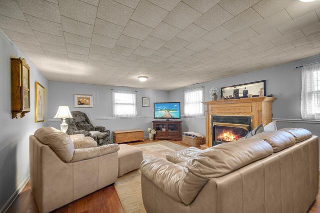 2190 Capitol Street, Portage, IN 46368