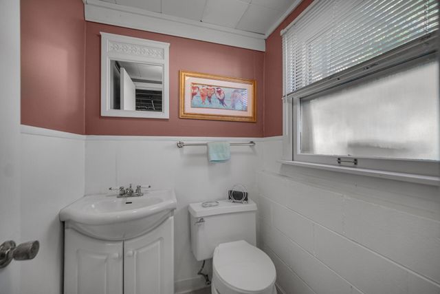 2190 Capitol Street, Portage, IN 46368