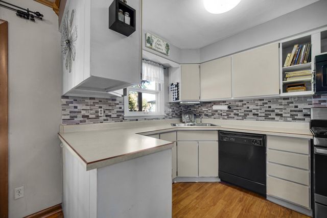 2190 Capitol Street, Portage, IN 46368