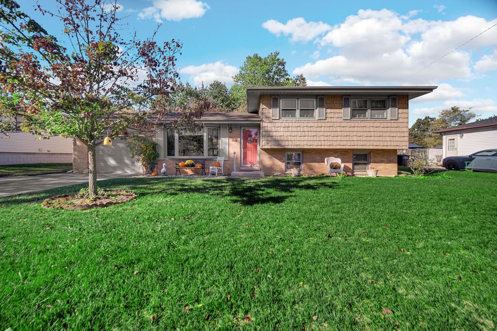 2190 Capitol Street, Portage, IN 46368