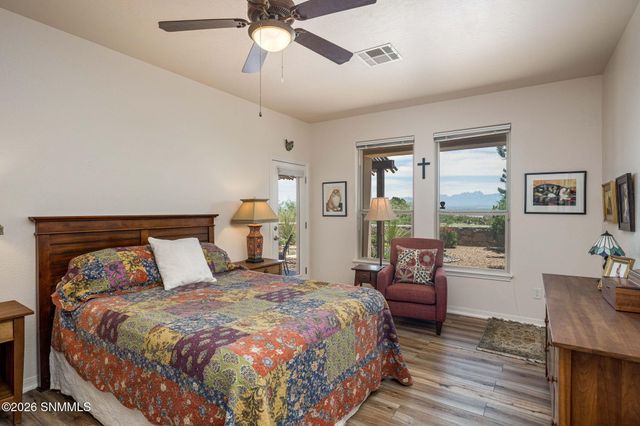 1310 Renoir Court, Las Cruces, NM 88007
