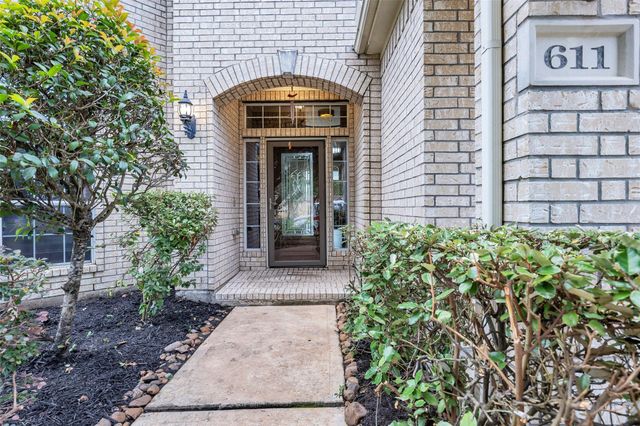 611 River Delta Lane, Rosenberg, TX 77469