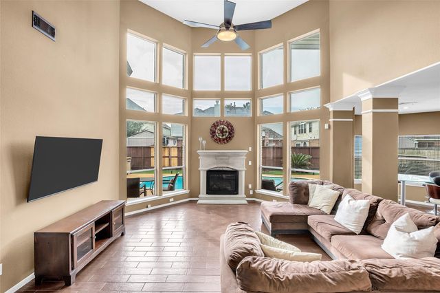 611 River Delta Lane, Rosenberg, TX 77469