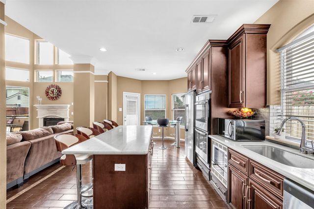 611 River Delta Lane, Rosenberg, TX 77469