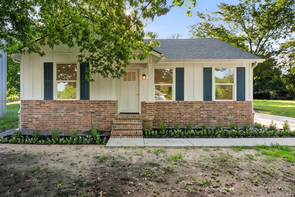 315 BURDETTE Avenue, Sherman, TX 75090