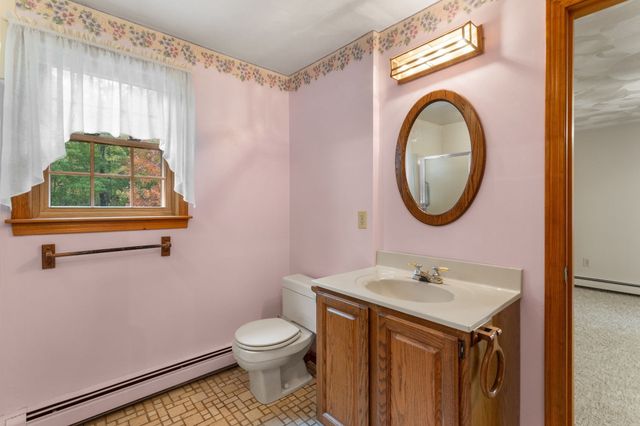 187 Thayer St, Millville, MA 01529