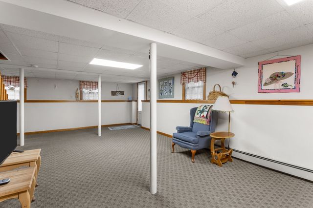 187 Thayer St, Millville, MA 01529
