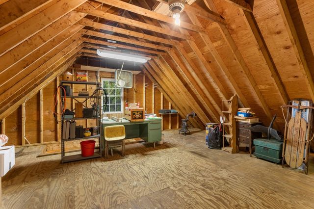 187 Thayer St, Millville, MA 01529
