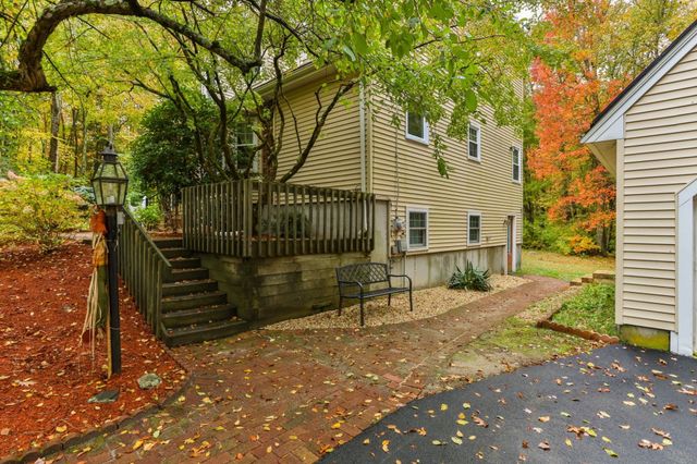 187 Thayer St, Millville, MA 01529