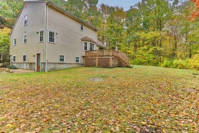 187 Thayer St, Millville, MA 01529