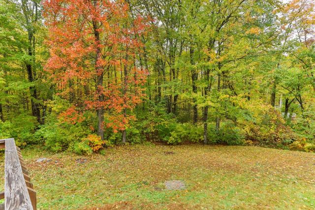 187 Thayer St, Millville, MA 01529