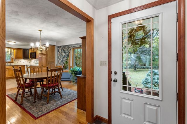 187 Thayer St, Millville, MA 01529