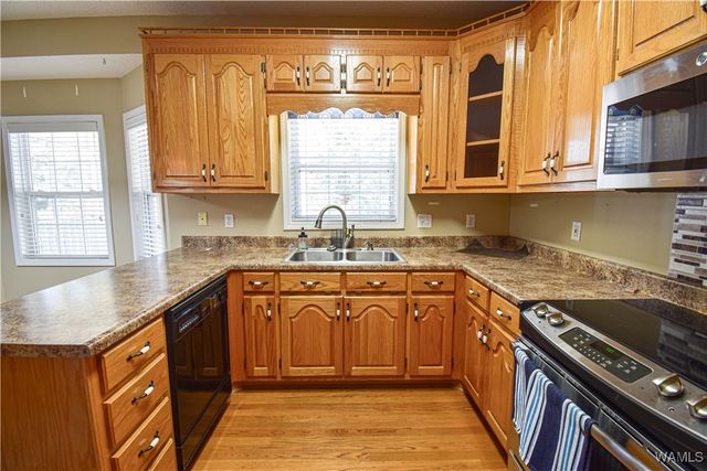 4911 Dove Creek, Northport, AL 35473