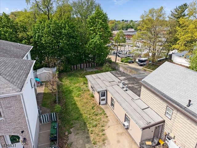 43 Maitland Pl, Garfield City, NJ 07026