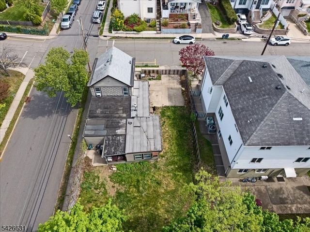43 Maitland Pl, Garfield City, NJ 07026