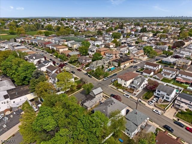 43 Maitland Pl, Garfield City, NJ 07026