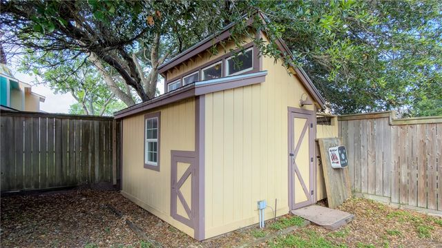 4821 Goldeneye Dr, Corpus Christi, TX 78413