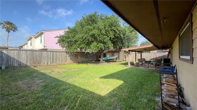 4821 Goldeneye Dr, Corpus Christi, TX 78413
