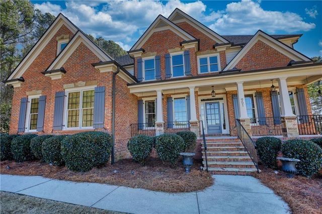 951 Nours Circle, Lawrenceville, GA 30045