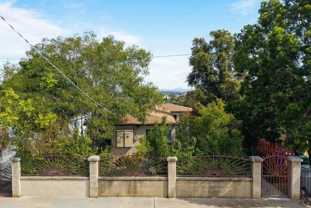 1831-33 Felton Street, San Diego, CA 92102