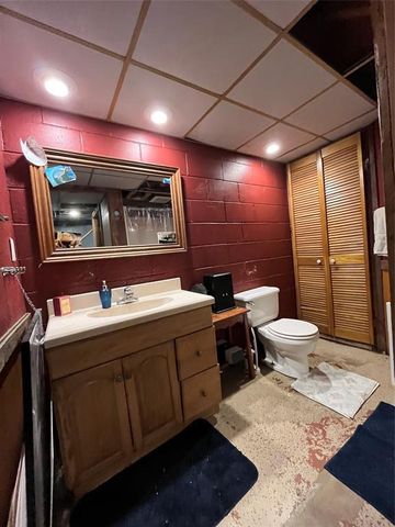 S9220 Hillview Road, Fall Creek, WI 54742