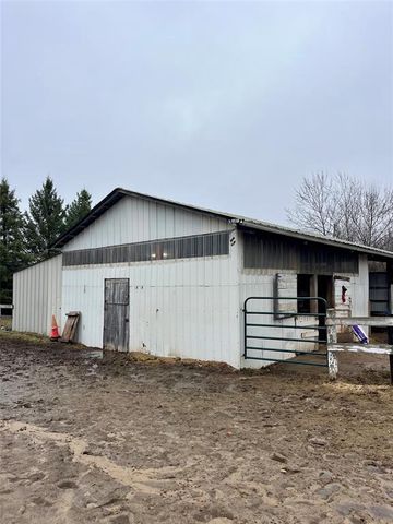 S9220 Hillview Road, Fall Creek, WI 54742