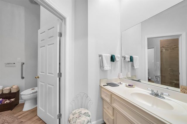 205 Trail Bend Lane, Friendswood, TX 77546