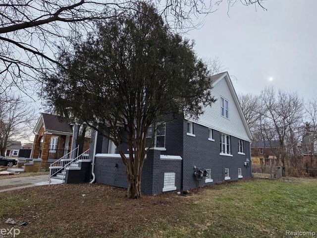 5217 Lakeview Street, Detroit, MI 48213