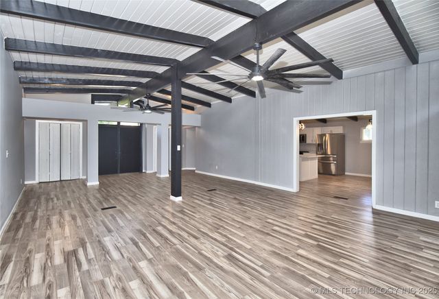 5825 E 035 Street, Tulsa, OK 74135