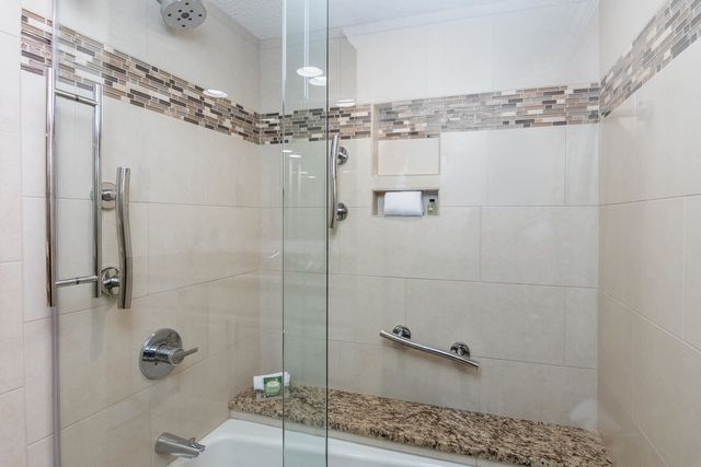 9650 Shore Dr Apt 103, Myrtle Beach, SC 29572