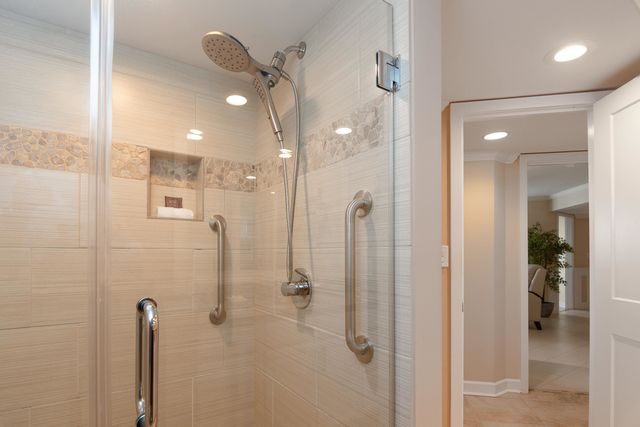 9650 Shore Dr Apt 103, Myrtle Beach, SC 29572