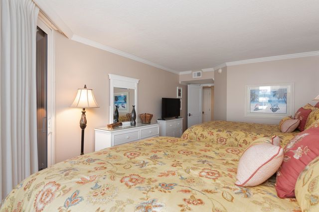 9650 Shore Dr Apt 103, Myrtle Beach, SC 29572