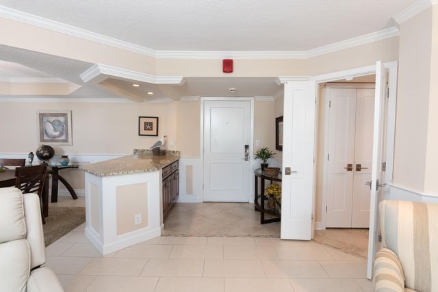 9650 Shore Dr Apt 103, Myrtle Beach, SC 29572
