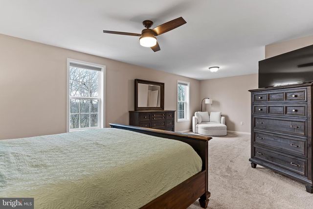 16 BOBOLINK COURT, Mechanicsburg, PA 17050