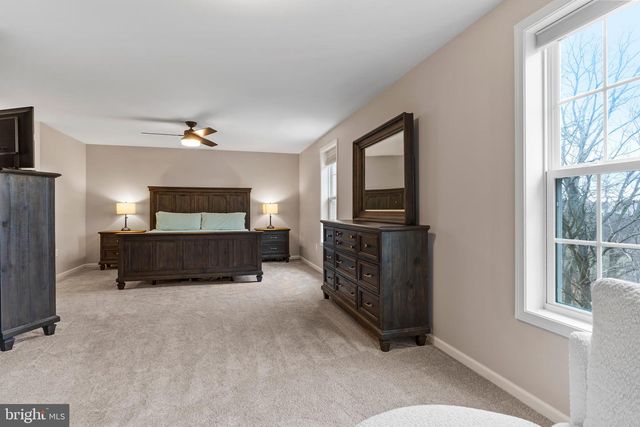 16 BOBOLINK COURT, Mechanicsburg, PA 17050