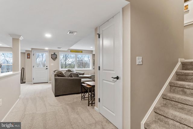 16 BOBOLINK COURT, Mechanicsburg, PA 17050